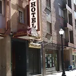 Paris Hotel