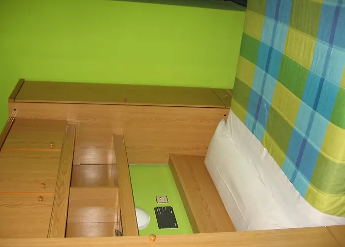 Paris Ξενοδοχείο Χιχόν