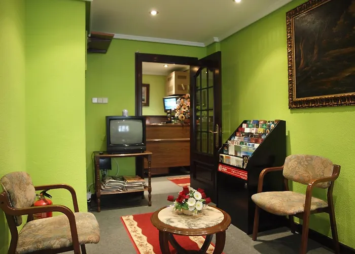 Paris Ξενοδοχείο Χιχόν