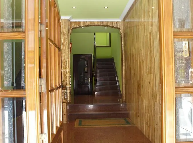 Ξενοδοχείο Paris Χιχόν